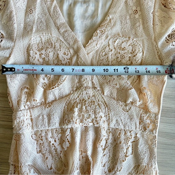 Maje // Romy Guipure Lace Cream Midi dress Size 6 Boho bridal crochet - Picture 10 of 15